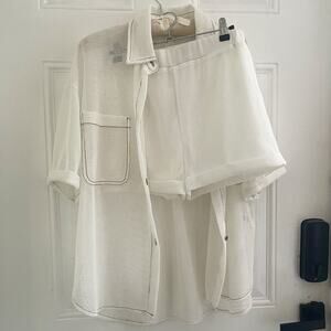 En;semble 2 Piece White Mesh Resort Set Shirt M Shorts S NWT Beach Cover Up